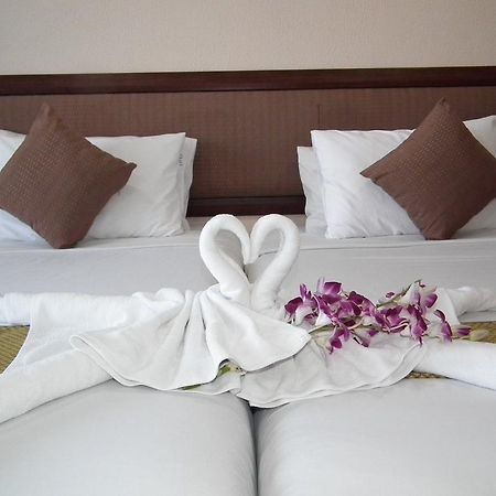 Abricole At Pattaya Hill Apartment Ngoại thất bức ảnh