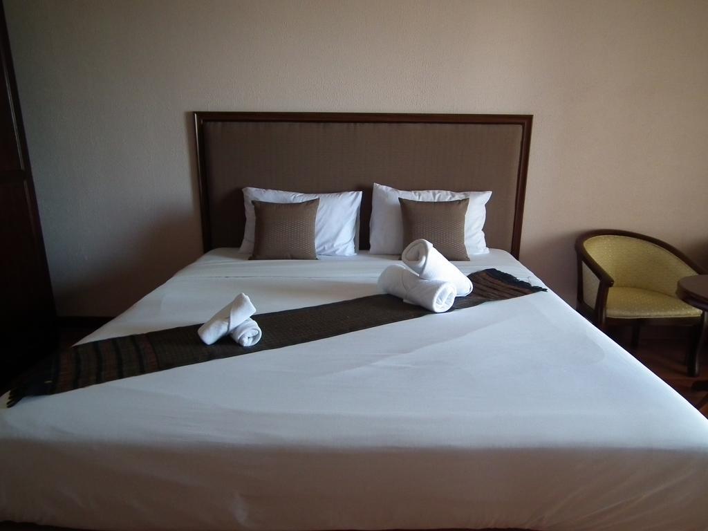 Abricole At Pattaya Hill Apartment Ngoại thất bức ảnh