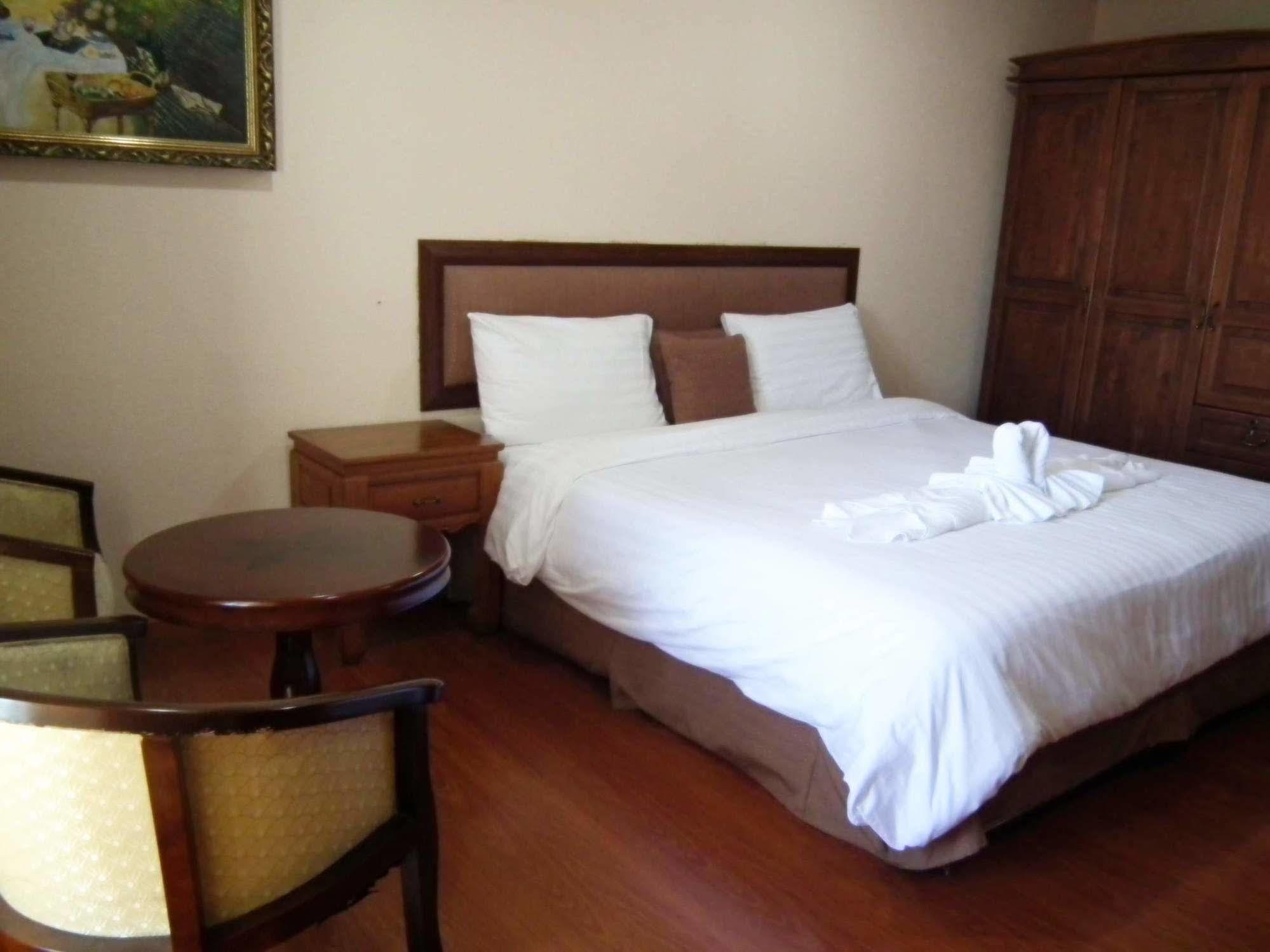 Abricole At Pattaya Hill Apartment Ngoại thất bức ảnh